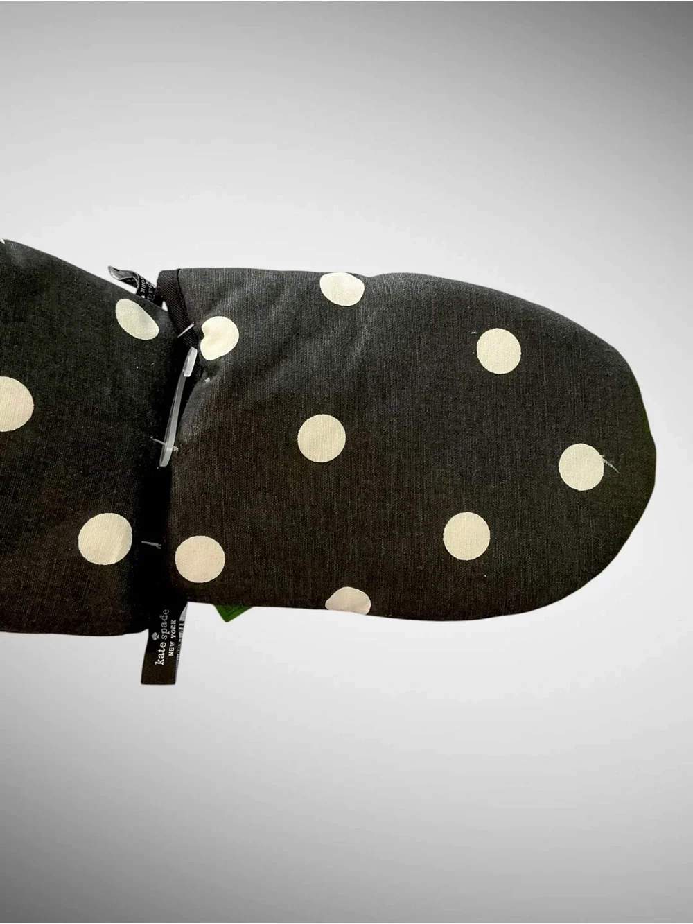 Kate Spade New York Black Polka Dot Mini Oven Mitts Set of 2 NWT